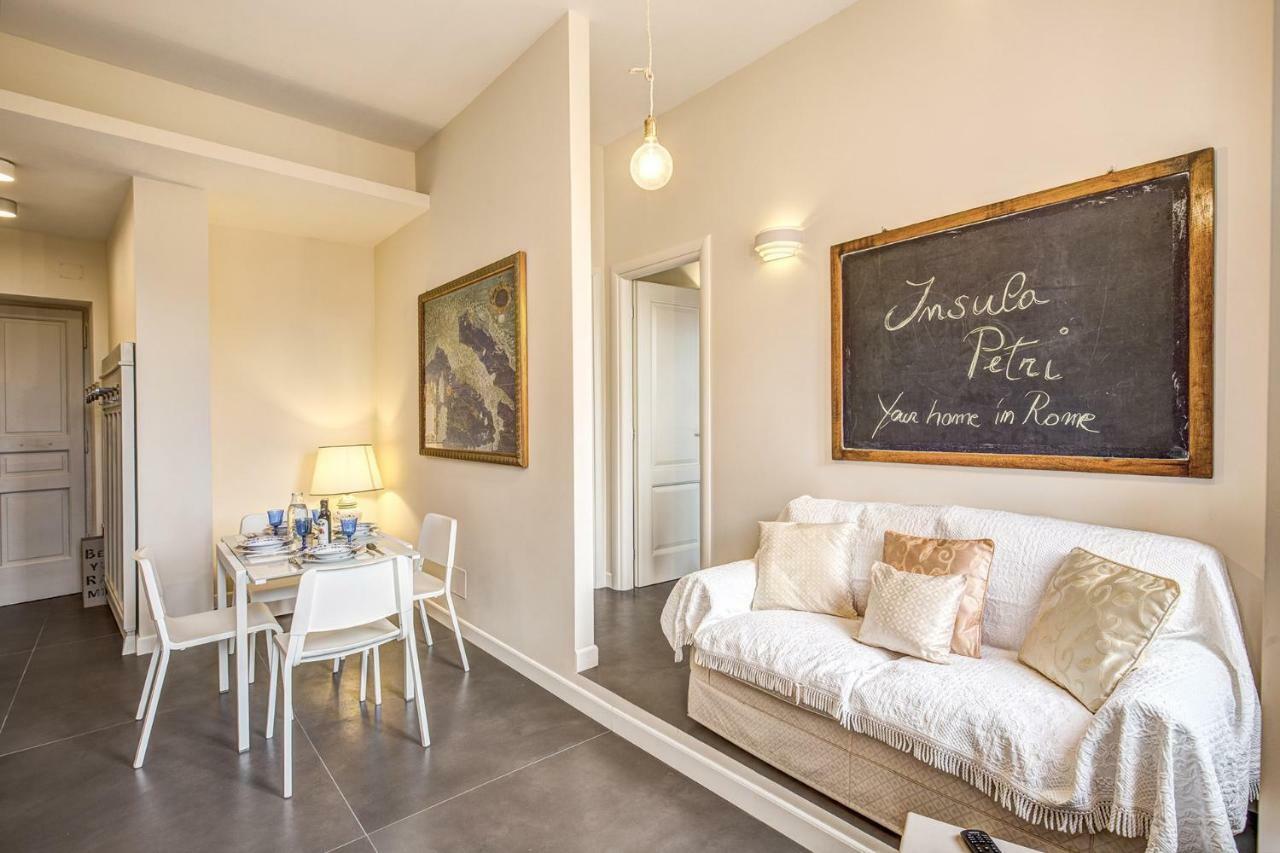 Insula Petri _ 2Bdr Apartment Roma Ngoại thất bức ảnh