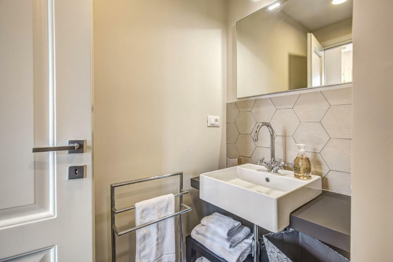 Insula Petri _ 2Bdr Apartment Roma Ngoại thất bức ảnh